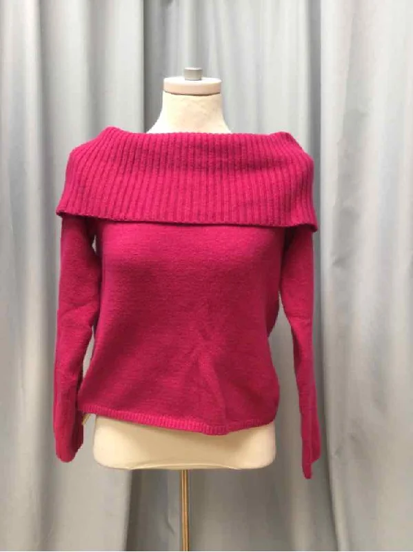 OLD NAVY SIZE MEDIUM Ladies TOP